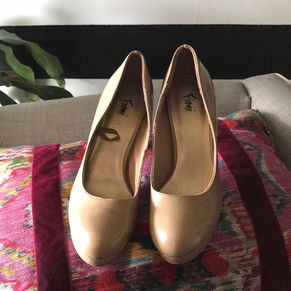 Nude platform heels